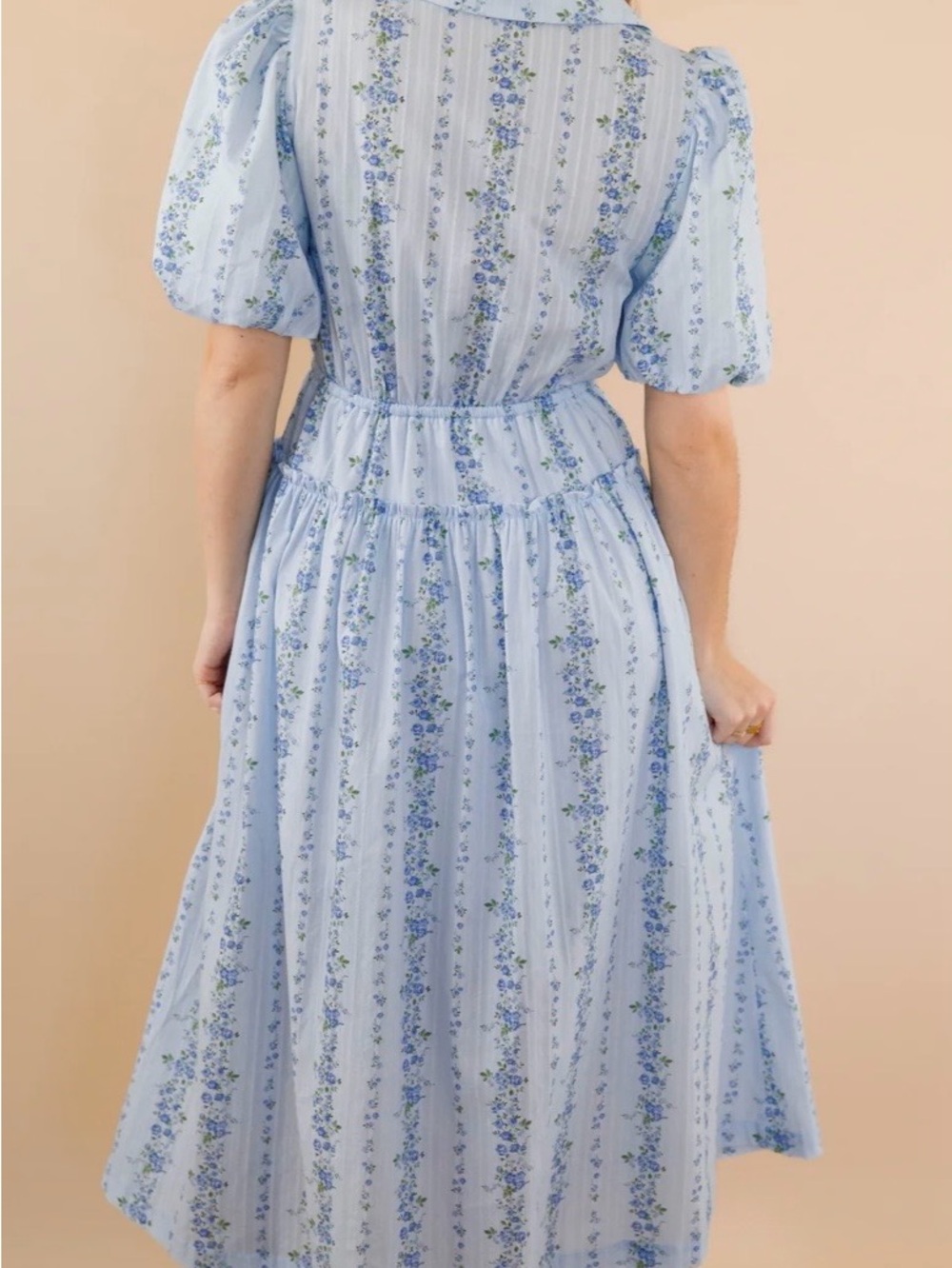 Light Blue Floral Midi Dress with Puff Sleeves Peach Love Brand - Picture 6 of 6